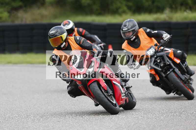 /Archiv-2025/38 02.08.2025 TIMMOT ADR/Gruppe C/933